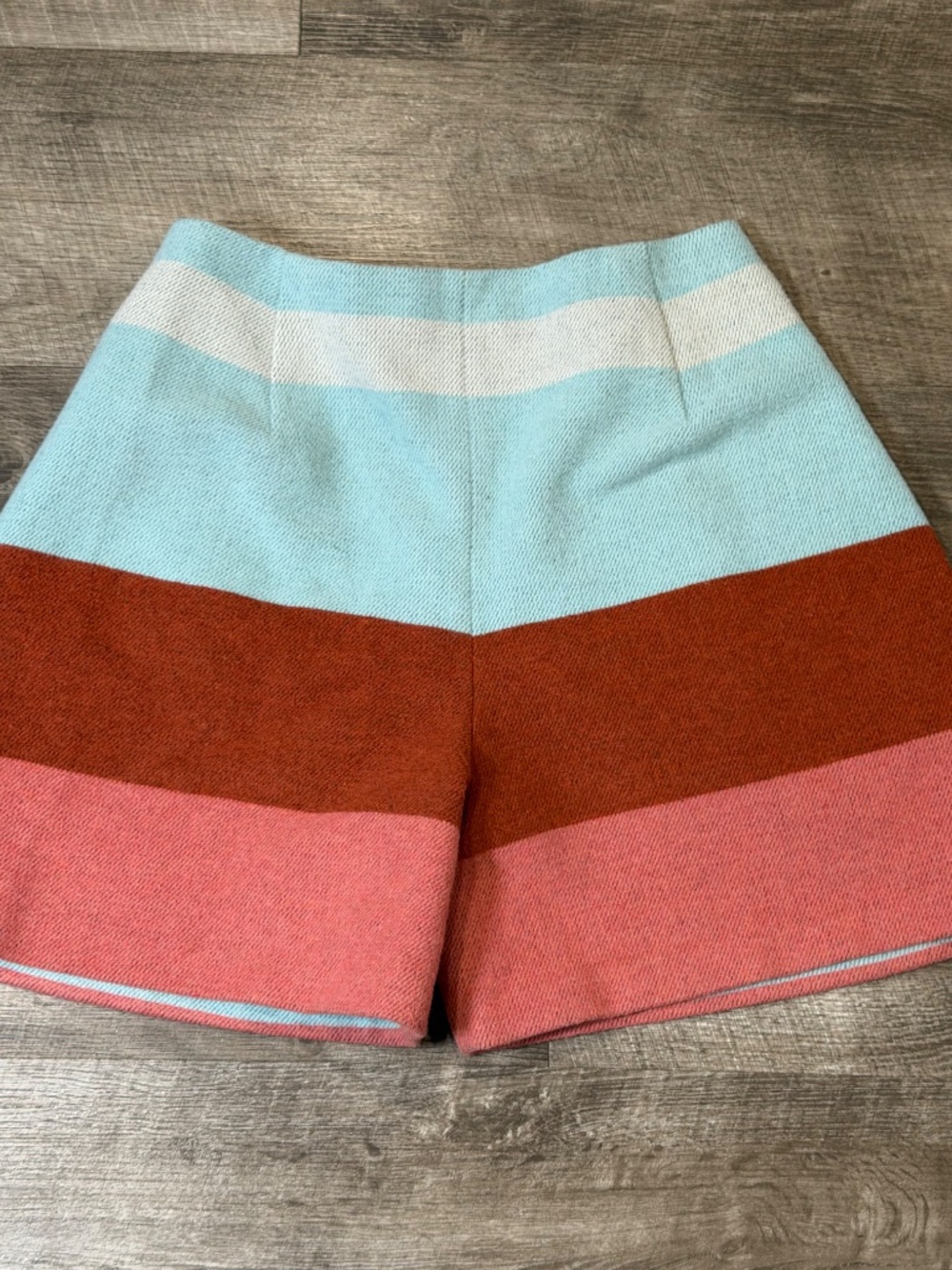 See by Chloe striped wool shorts multi color pleated size 4. - Picture 6 of 6